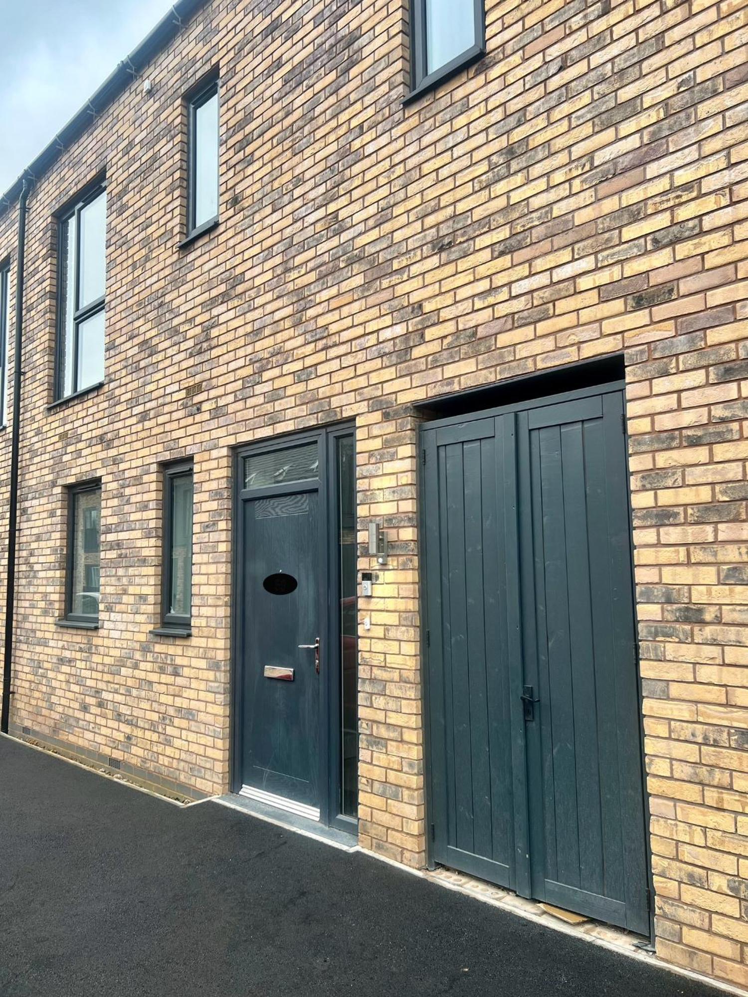 The Parkes A Stylish 3Br House, 5 Mins From Central Birmingham Close To The Edgbaston Stadium, The Hippodrome, Uob, Aston And Bcu, China Town, Kings Heath Bhx Airport And Much More Exterior photo